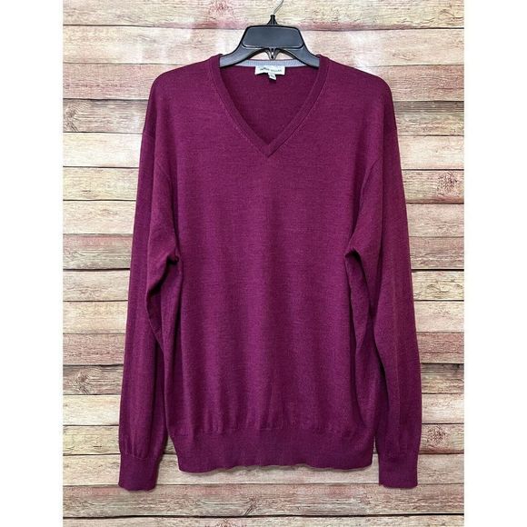 Peter Millar Other - Peter Millar Berry V-Neck 100% Merino Wool Pull Over Mens XL Sweater